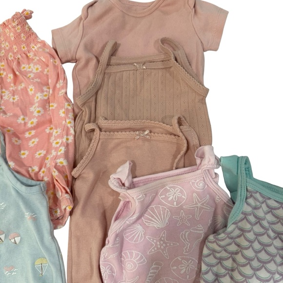 5 for $25!! Baby Girl Bundle of 11 Plus 2 Shorts Plus 2 Head Scarves! 3-6 Months - Picture 7 of 10